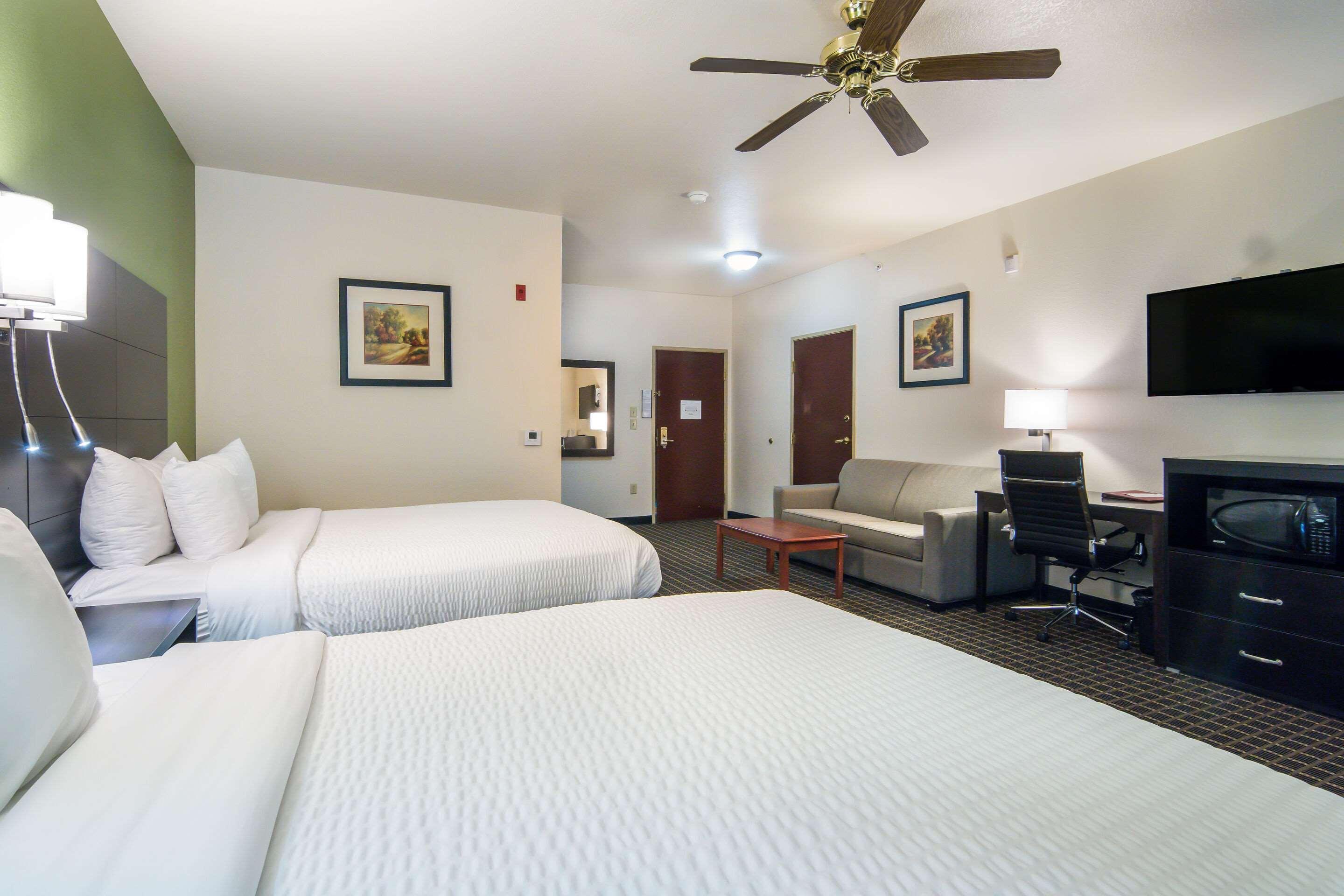 Clarion Inn & Suites Weatherford South מראה חיצוני תמונה