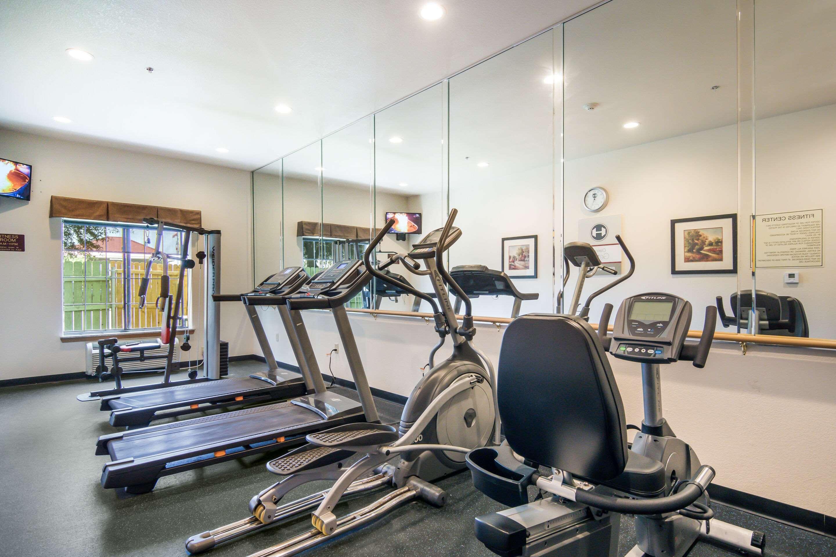 Clarion Inn & Suites Weatherford South מראה חיצוני תמונה
