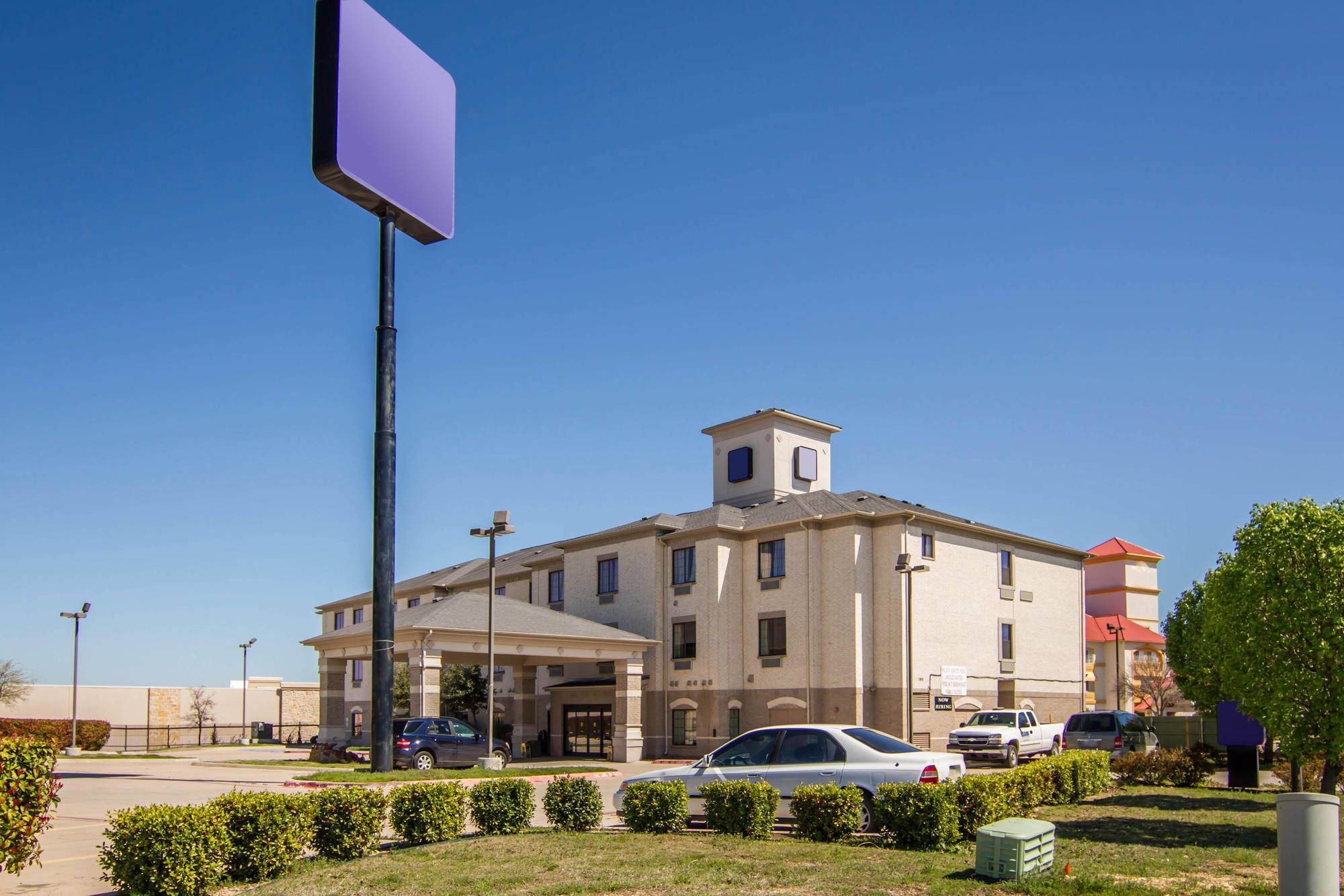 Clarion Inn & Suites Weatherford South מראה חיצוני תמונה